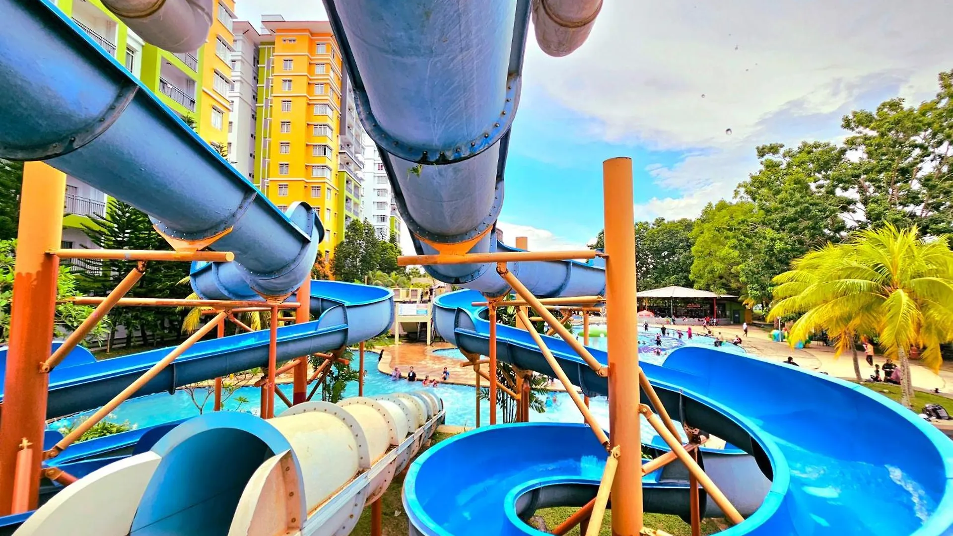 By Lg Water Themepark Suites Melaka By Ggm Apartament